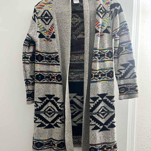 Tribal Patterned Open Cardigan - Picture 2 of 5